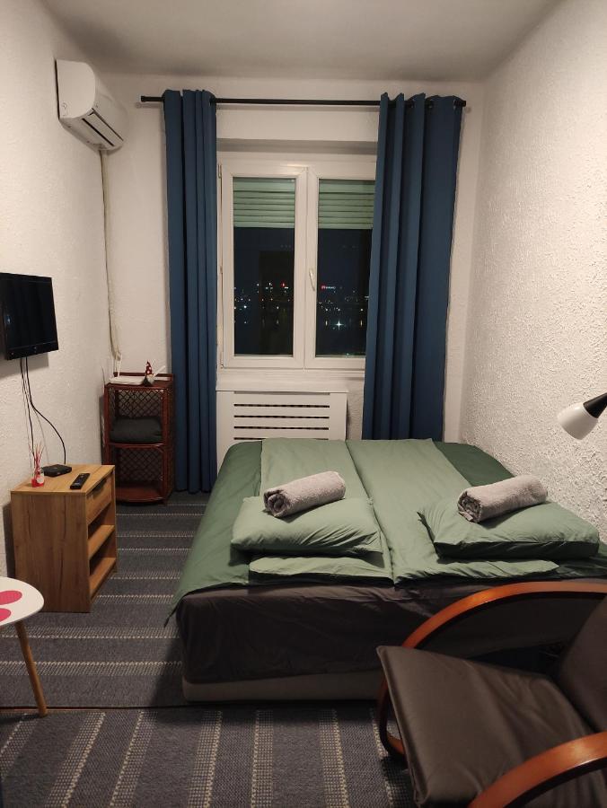 Beogradski Sajam San - Belgrade Fair Sleep المظهر الخارجي الصورة